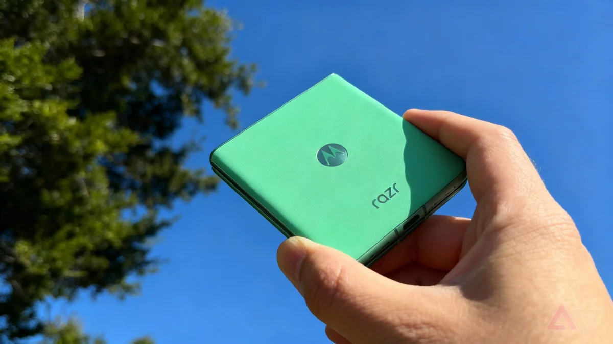 Motorola Razr 2025 für 50 US-Dollar bei T-Mobile USA