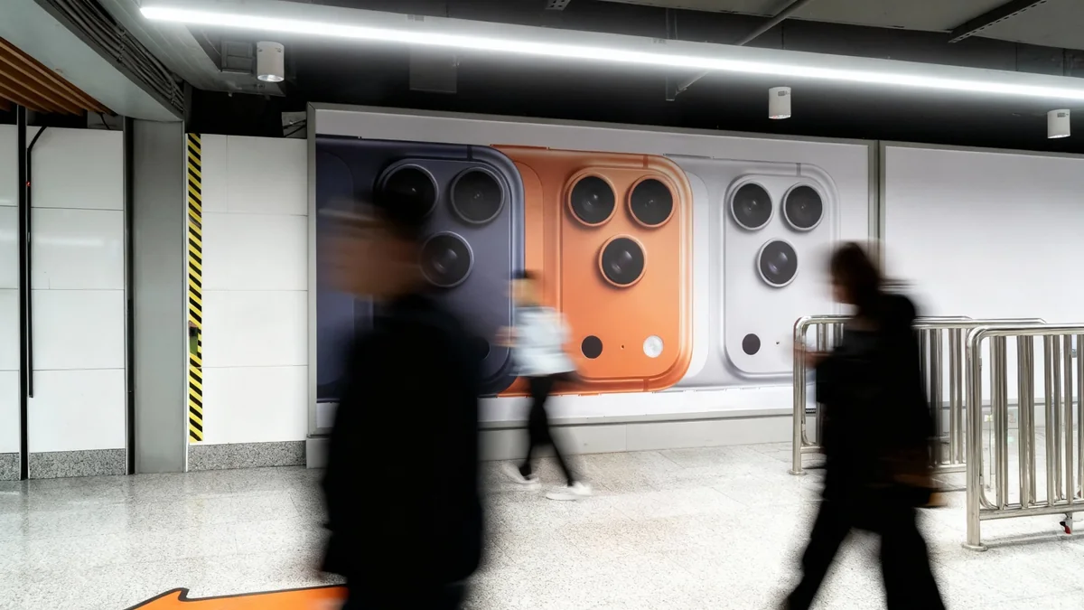 Apple plant faltbares iPhone und OLED-MacBooks für 2026